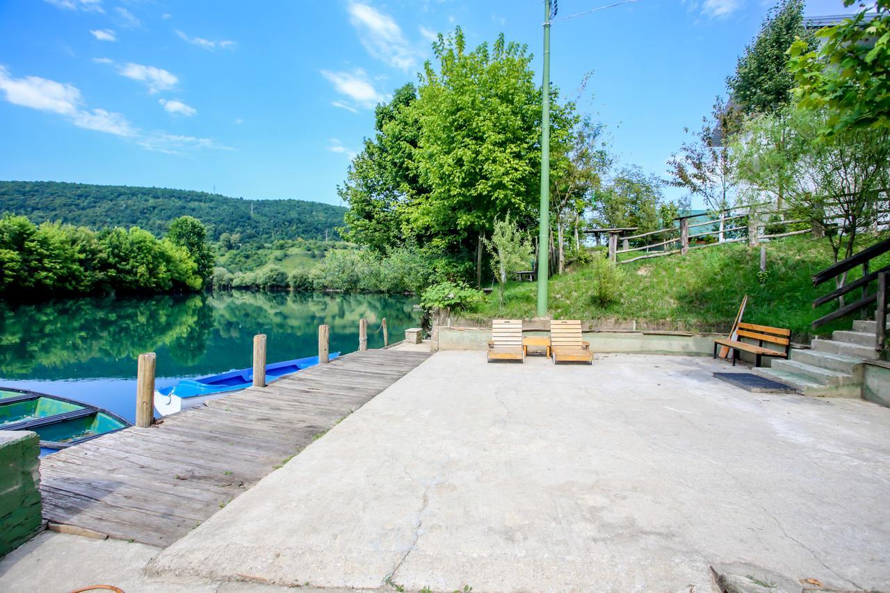 Apartments River Una 2 Bihać Buitenkant foto